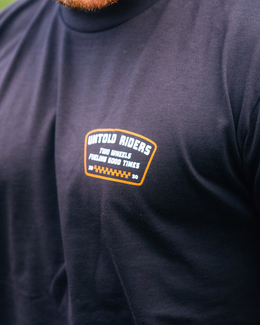 Badge Tee - Navy